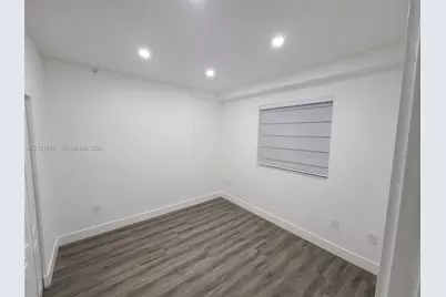 17415 NW 75th Pl #103, Hialeah, FL 33015 - Photo 19