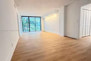 20400 W Country Club Dr, Aventura, FL 33180 - Photo 1