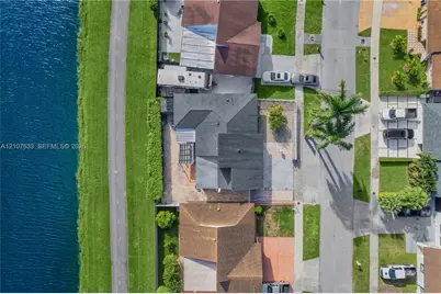 21056 SW 124th Ave Rd, Miami, FL 33177 - Photo 35