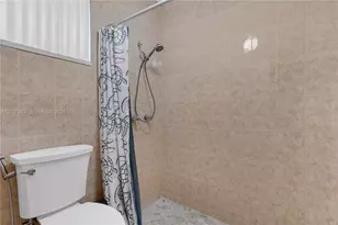 21056 SW 124th Ave Rd, Miami, FL 33177 - Photo 27