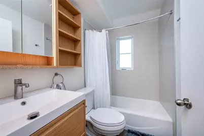 217 Madeira Ave #3, Coral Gables, FL 33134 - Photo 9