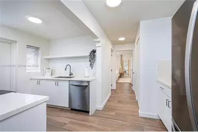 217 Madeira Ave #3, Coral Gables, FL 33134 - Photo 5