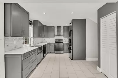 11735 SW 114th Ter #11735, Miami, FL 33186 - Photo 9