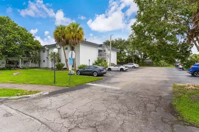 7245 SW 94th Pl #K4, Miami, FL 33173 - Photo 1
