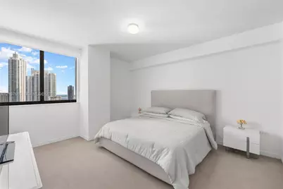 999 SW 1st Ave #2611, Miami, FL 33130 - Photo 9