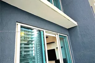 60 SW 13th St, Miami, FL 33130 - Photo 21