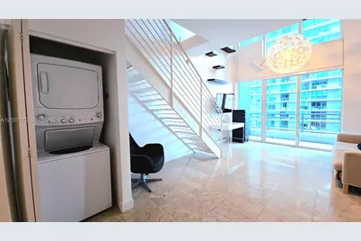 60 SW 13th St #2210, Miami, FL 33130 - Photo 9