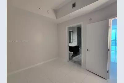 851 NE 1st Ave #4306, Miami, FL 33132 - Photo 15
