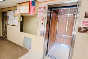701 NE 1st Ct, Hallandale Beach, FL 33009 - Photo 35