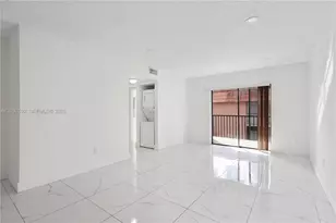 6580 W 27th Ct, Hialeah, FL 33016 - Photo 11