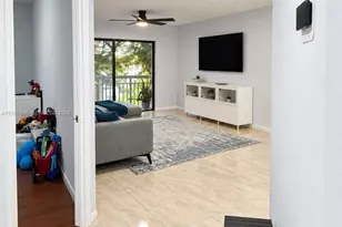 8290 Lake Dr, Doral, FL 33166 - Photo 3