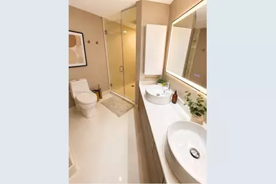 121 NE 34th St #904, Miami, FL 33137 - Photo 15