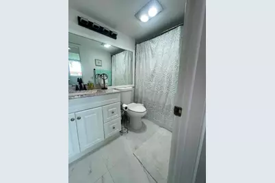 8921 S Hollybrook Blvd #204, Pembroke Pines, FL 33025 - Photo 23