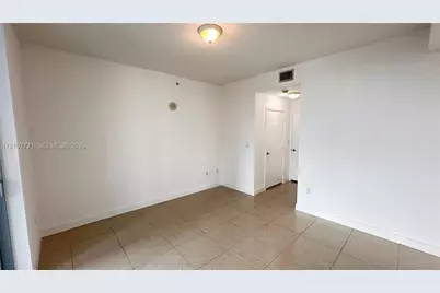 79 SW 12th St #1102-S, Miami, FL 33130 - Photo 9