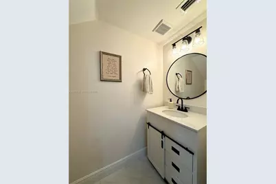 153 SE 28th Pl #7, Homestead, FL 33033 - Photo 13