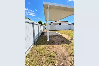3080 NW 48th Ter, Miami, FL 33142 - Photo 3