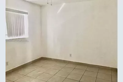 1670 Harding St, Hollywood, FL 33020 - Photo 27