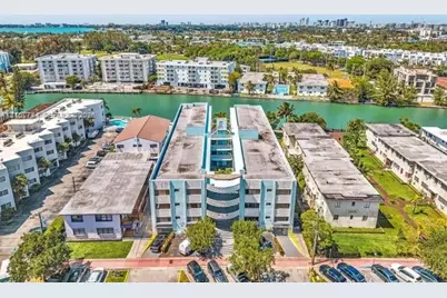 1165 Marseille Dr #20, Miami Beach, FL 33141 - Photo 1
