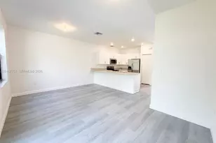 713 NE 208th Terrace, Miami, FL 33179 - Photo 3