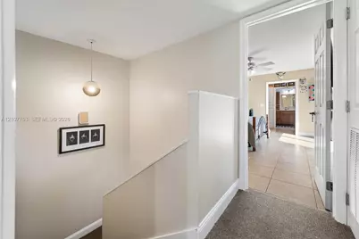 920 SW 118th Ter, Davie, FL 33325 - Photo 11
