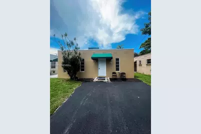 1670 Harding St #b, Hollywood, FL 33020 - Photo 1