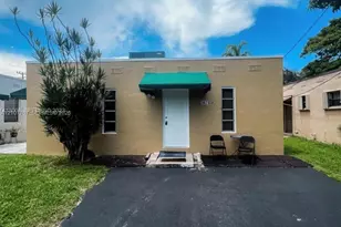 1670 Harding St, Hollywood, FL 33020 - Photo 1