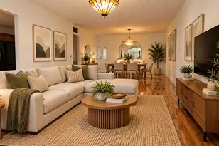 780 NE 199th St, North Miami Beach, FL 33179 - Photo 27