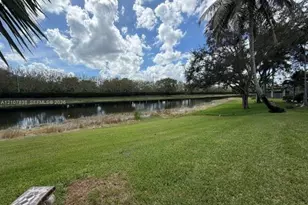 133 Cameron Dr, Weston, FL 33326 - Photo 3