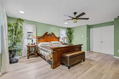 15695 SW 153rd Ave, Miami, FL 33187 - Photo 5