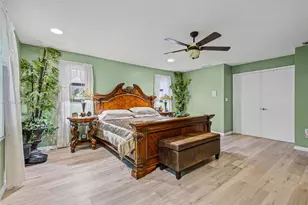 15695 SW 153rd Ave, Miami, FL 33187 - Photo 5