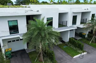 2526 Pierce St, Hollywood, FL 33020 - Photo 1