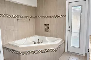 4840 NW 10th Terrace, Fort Lauderdale, FL 33309 - Photo 15