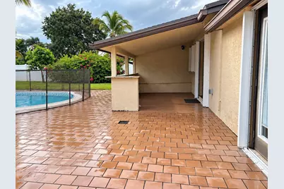 4840 NW 10th Ter, Fort Lauderdale, FL 33309 - Photo 25