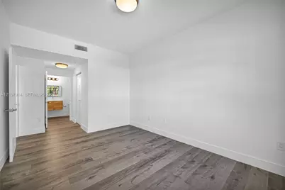 7340 NW 114th Ave #205, Doral, FL 33178 - Photo 11