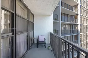 400 Leslie Dr, Hallandale Beach, FL 33009 - Photo 35