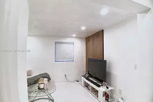 1542 NW 115th St, Miami, FL 33167 - Photo 21