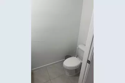 826 SW 11th Ter, Florida City, FL 33034 - Photo 11