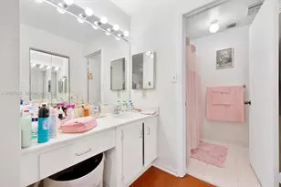 9203 SW 141st Pl, Miami, FL 33186 - Photo 7