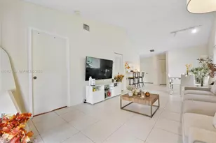 9203 SW 141st Pl, Miami, FL 33186 - Photo 9