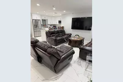 1806 N 38th Ave, Hollywood, FL 33021 - Photo 9