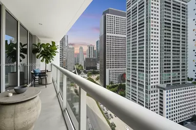 485 Brickell Ave #1907, Miami, FL 33131 - Photo 5