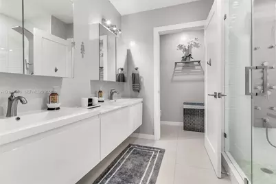 10841 SW 126th St, Miami, FL 33176 - Photo 13