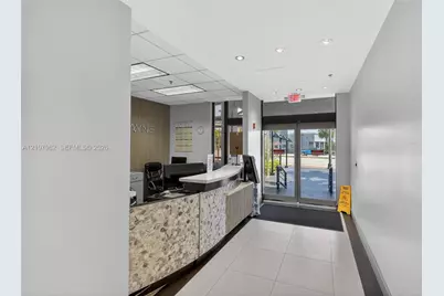 12550 Biscayne Blvd #407, North Miami, FL 33181 - Photo 15