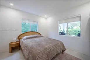 545 NW 47th St, Miami, FL 33127 - Photo 29