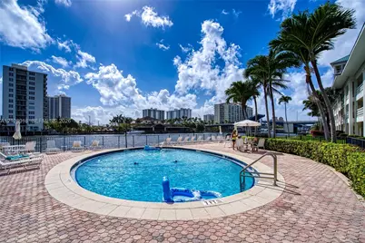 2881 NE 32nd St #111, Fort Lauderdale, FL 33306 - Photo 17
