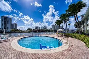 2881 NE 32nd St, Fort Lauderdale, FL 33306 - Photo 17