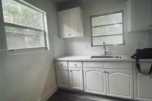 1801 NW 44th St, Miami, FL 33142 - Photo 3