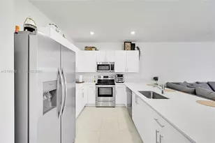 14832 SW 265th St, Homestead, FL 33032 - Photo 9