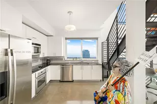 60 SW 13th St, Miami, FL 33130 - Photo 13