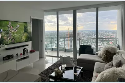 92 SW 3rd St #5008, Miami, FL 33130 - Photo 3